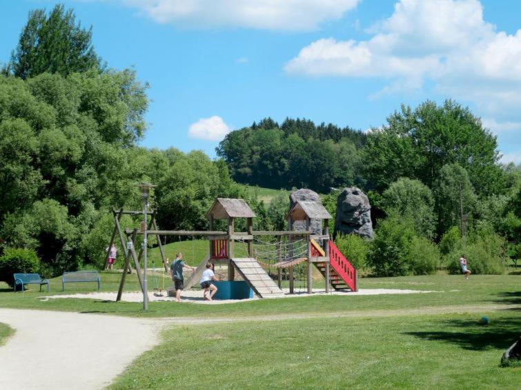 Feriendorf Am Hohen Bogen Haus 98 Eg Arrach Exteriér fotografie